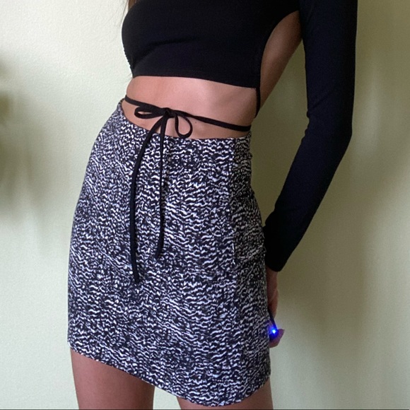 Mini skirt - Picture 1 of 4